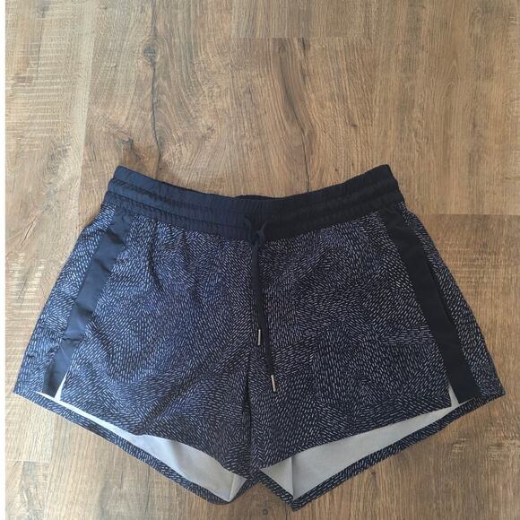 Athleta Pants - Athleta Navy Blue Baja Athletic Shorts size 6 (No Liner) EUC